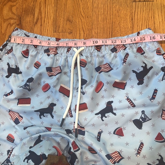 Crown and ivy patriotic swim trunks size medium - Picture 6 of 6